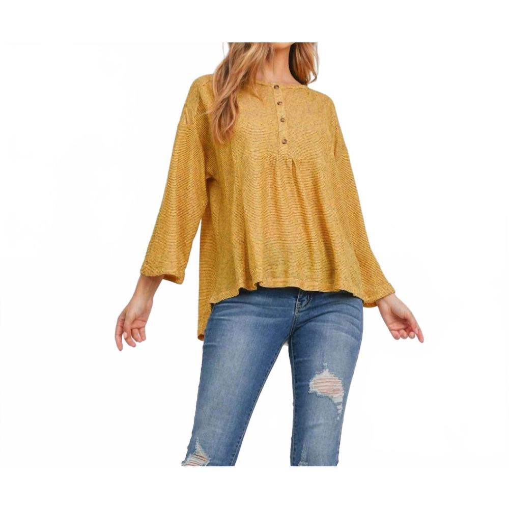 NEW VERY J long sleeve button front top in gold
